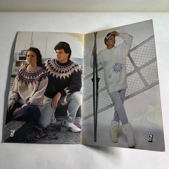 Vintage Knitting Books & Patterns - Picture 11 of 15